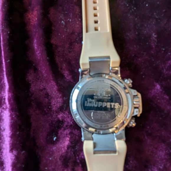 Invicta Muppets watch - Picture 5 of 7